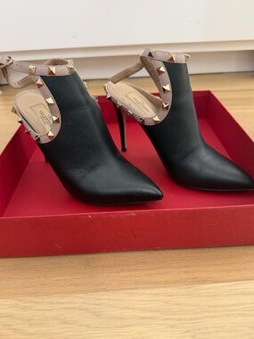 Valentino Heeled Shoes